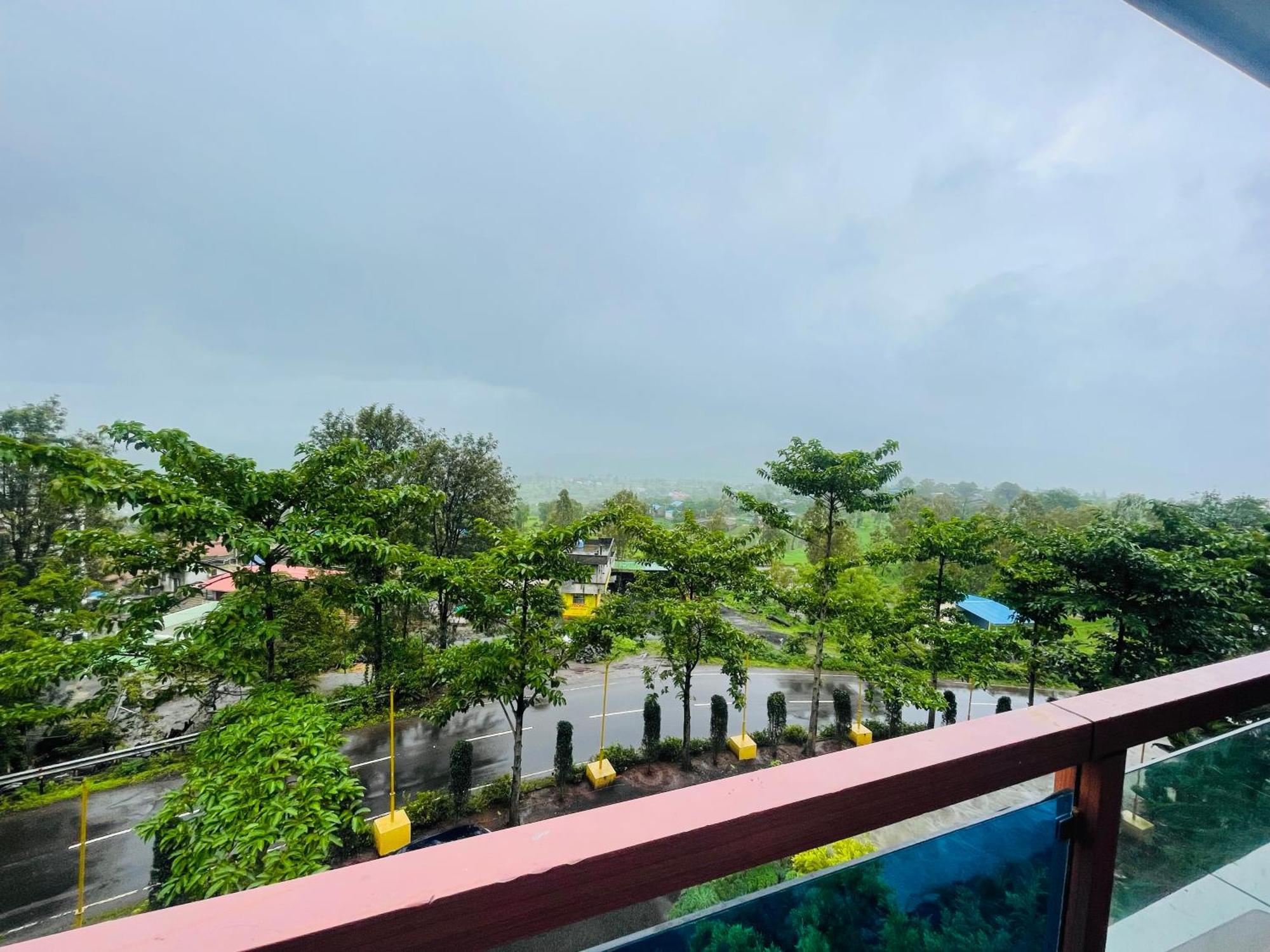 Natural Resort Panhala Exterior photo